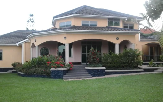 Spacious 2-Bedroom Apartment in Bugolobi